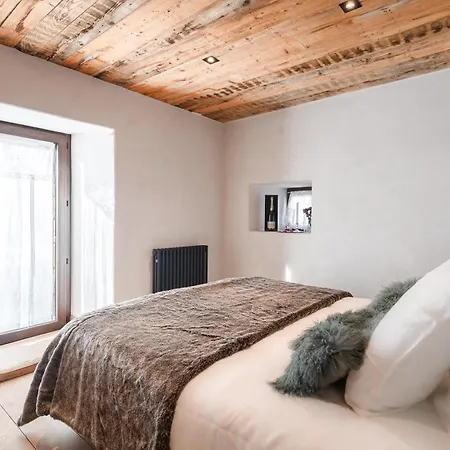 La Ferme 1828 Oda ve Kahvaltı Demi-Quartier